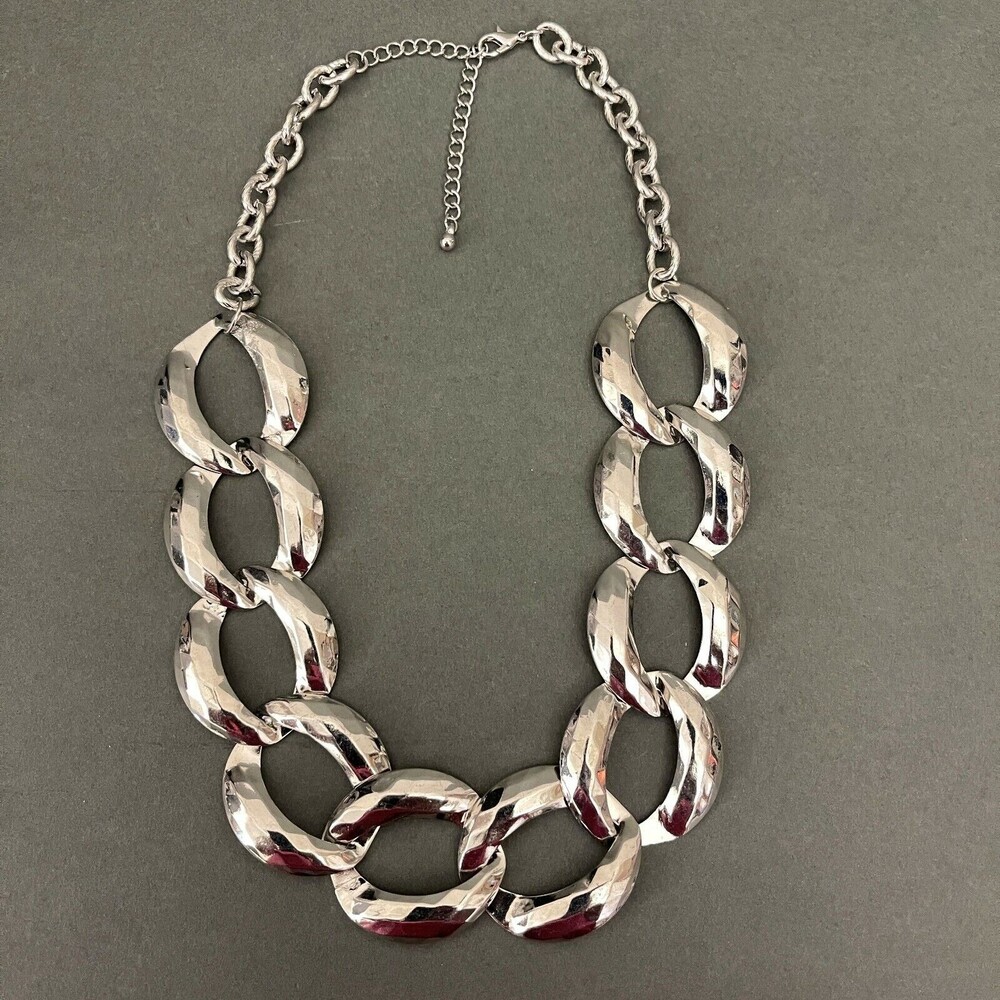 Silver-tone Chain‎ Links Necklace Fashion Jewelry NWOT